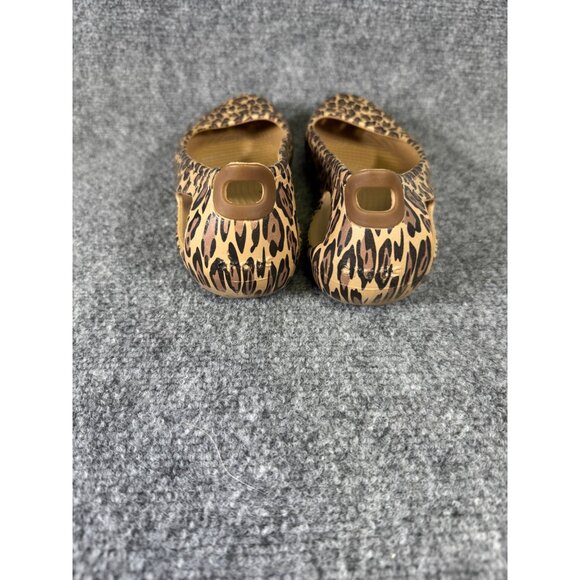 Crocs Women's 11W Leopard Print Flats Slip-On Comfort Shoes Casual - Picture 3 of 16